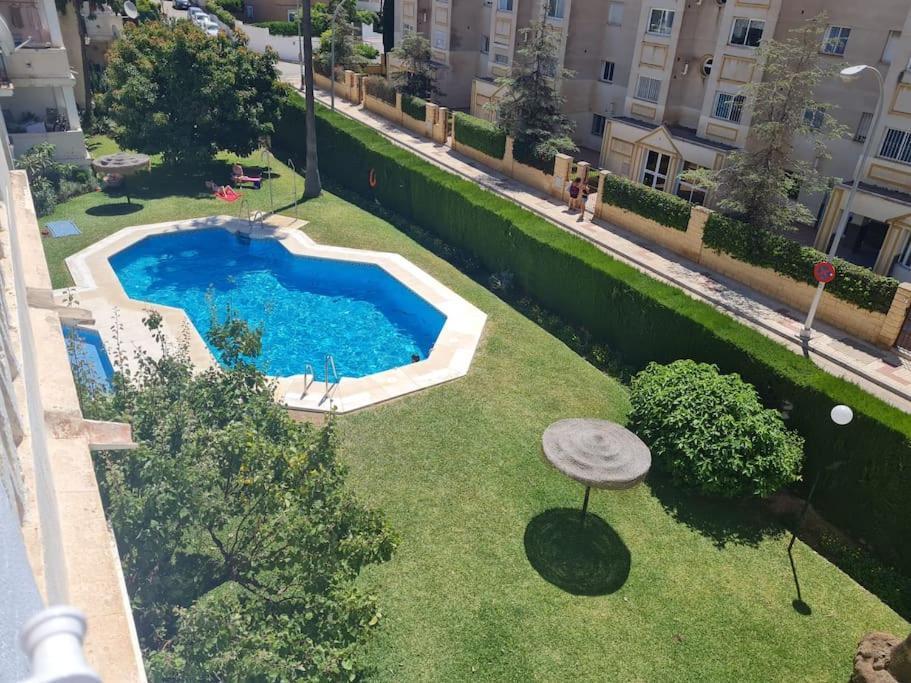 טורמולינוס Encantador Apartamento Residencial Con Piscina מראה חיצוני תמונה